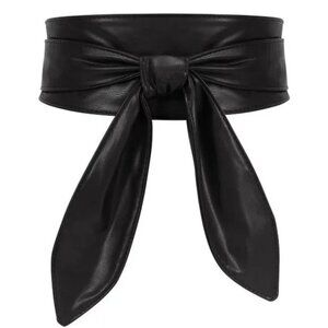 Elegant Black Waist Belt